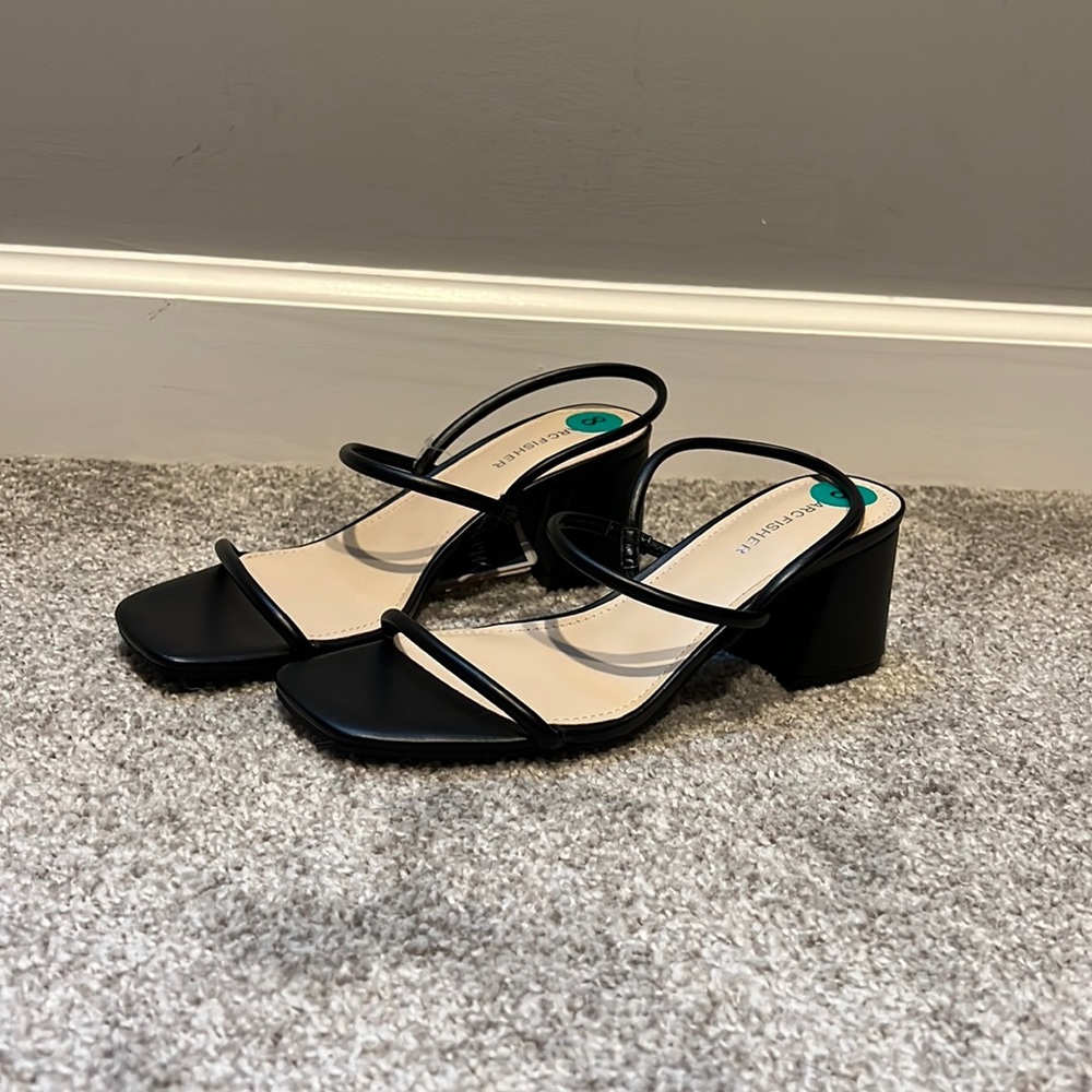 Marc Fisher Heels ✨Brand New✨